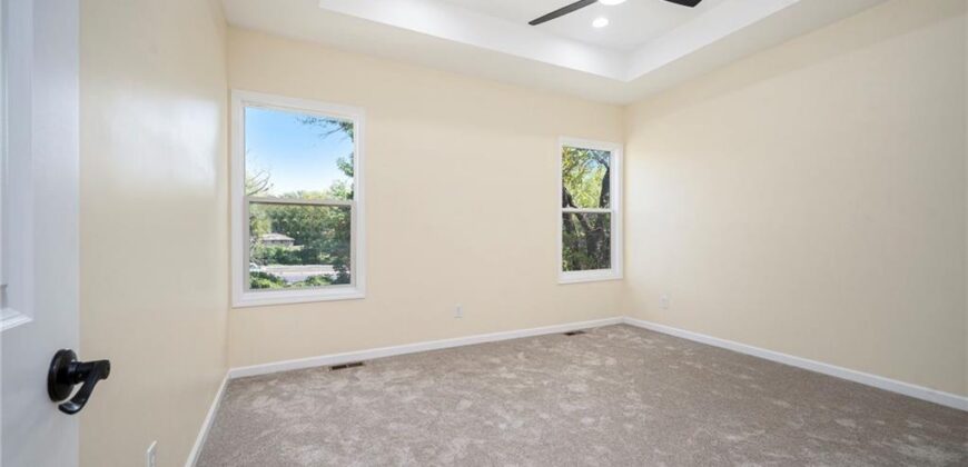 3711 N Wayne Avenue, Kansas City, MO 64116