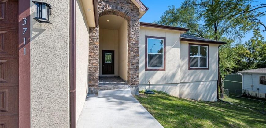 3711 N Wayne Avenue, Kansas City, MO 64116