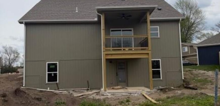 2021 Riverstone Drive, Excelsior Springs, MO 64024