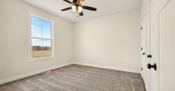 7203 92 Highway, Smithville, MO 64089