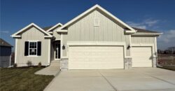 9810 N Laurel Avenue, Kansas City, MO 64157