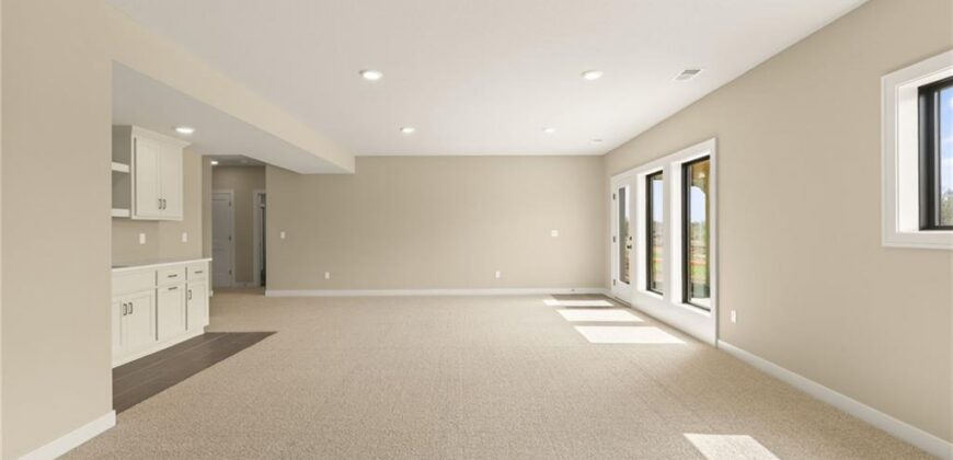 7629 N Booth Avenue, Kansas City, MO 64158