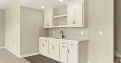 7629 N Booth Avenue, Kansas City, MO 64158