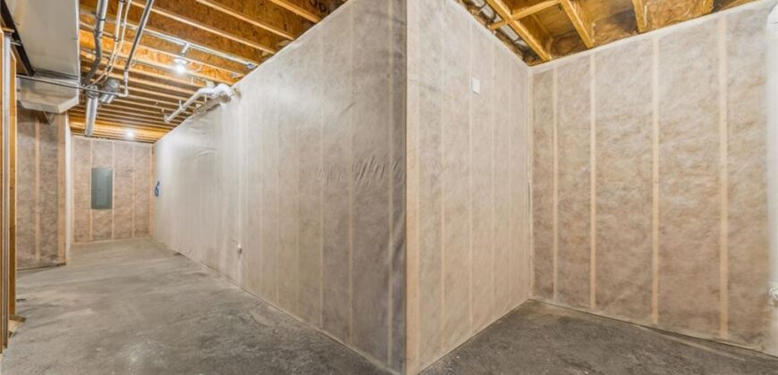 7629 N Booth Avenue, Kansas City, MO 64158