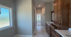 13895 NW 70th Street, Parkville, MO 64152