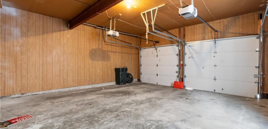 8240 NW Birch Lane, Kansas City, MO 64151