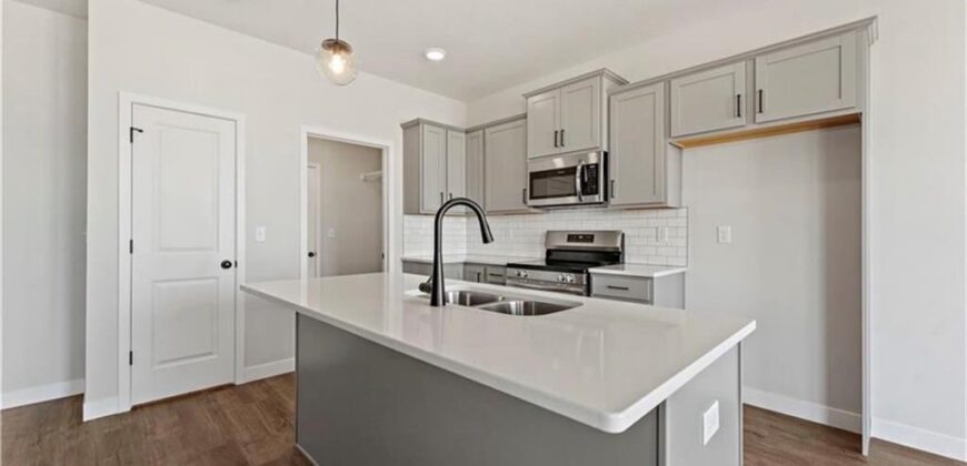 9604 N Ava Street, Kansas City, MO 64154