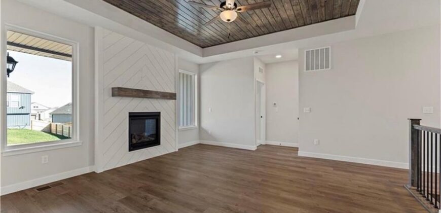 9604 N Ava Street, Kansas City, MO 64154