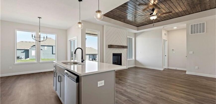 9604 N Ava Street, Kansas City, MO 64154