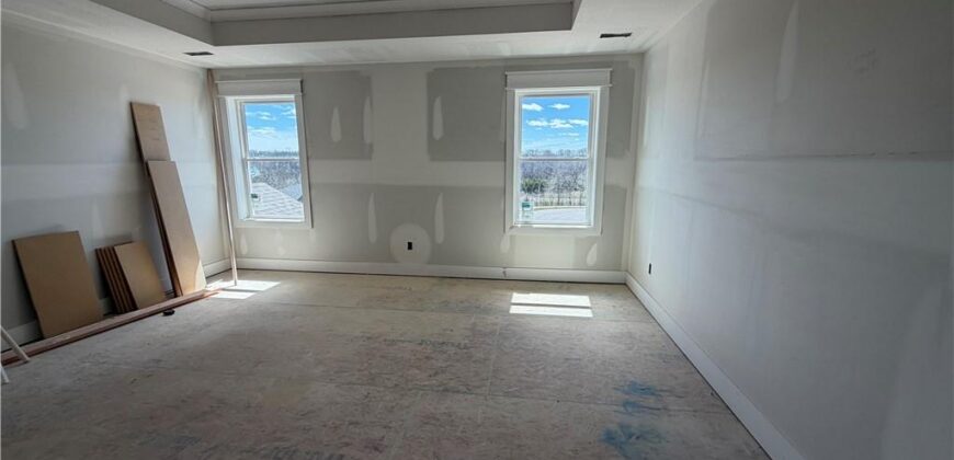 8415 NW 90th Street, Kansas City, MO 64153