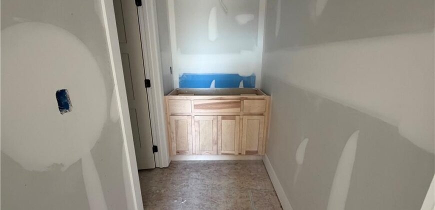 8415 NW 90th Street, Kansas City, MO 64153