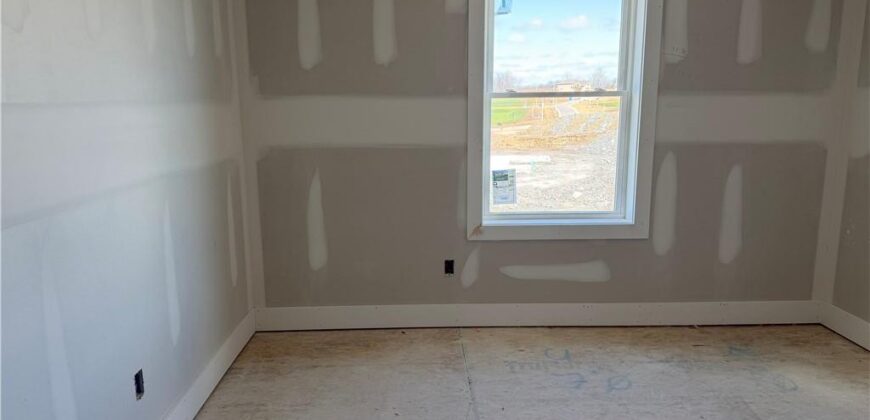 8415 NW 90th Street, Kansas City, MO 64153