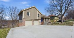 518 NW 65th Terrace, Kansas City, MO 64118