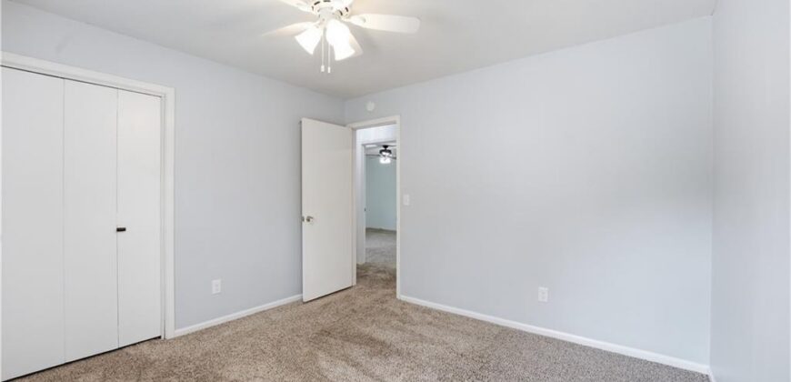 518 NW 65th Terrace, Kansas City, MO 64118