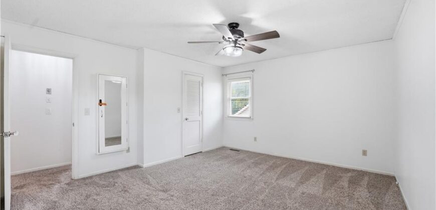 518 NW 65th Terrace, Kansas City, MO 64118