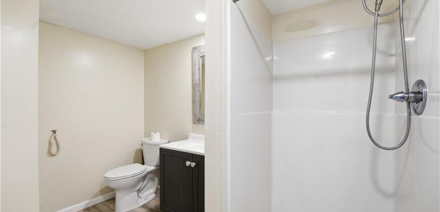 518 NW 65th Terrace, Kansas City, MO 64118