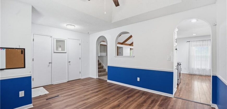518 NW 65th Terrace, Kansas City, MO 64118