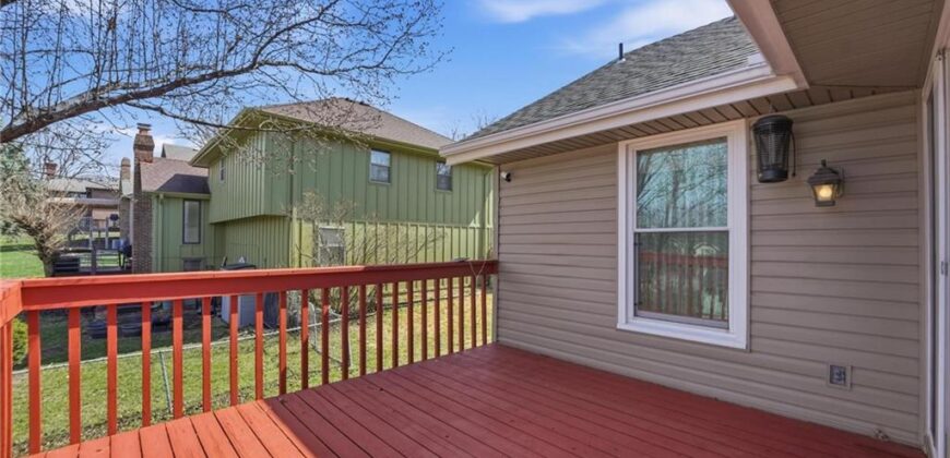 518 NW 65th Terrace, Kansas City, MO 64118