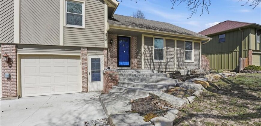 518 NW 65th Terrace, Kansas City, MO 64118