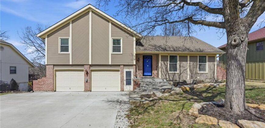 518 NW 65th Terrace, Kansas City, MO 64118