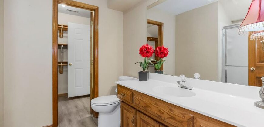 4501 NW Baltimore Court, Kansas City, MO 64116
