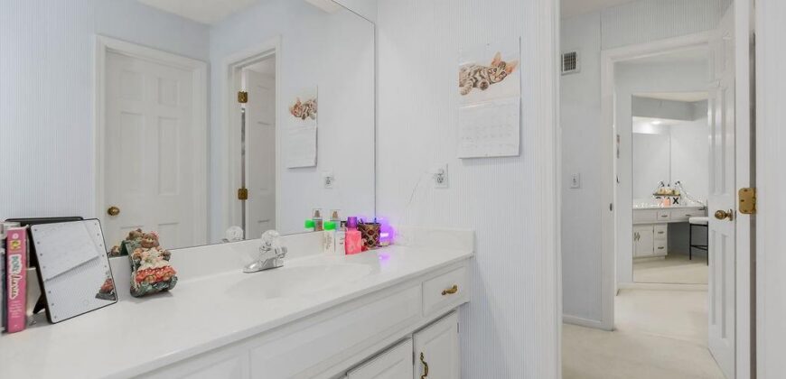 4501 NW Baltimore Court, Kansas City, MO 64116