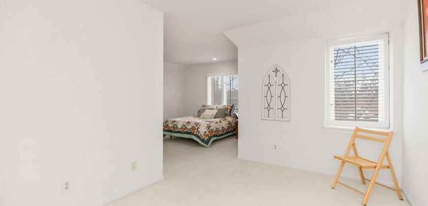 4501 NW Baltimore Court, Kansas City, MO 64116