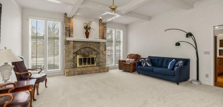 4501 NW Baltimore Court, Kansas City, MO 64116