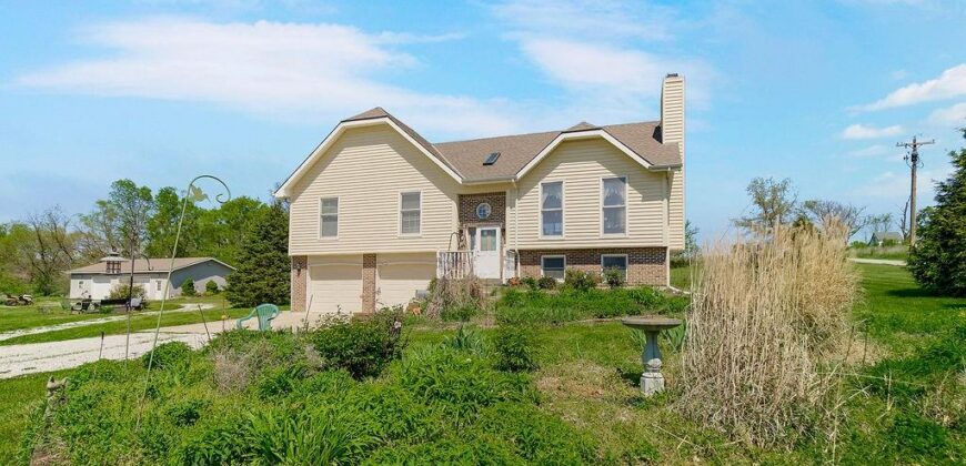 15412 NE 181st Street, Holt, MO 64048