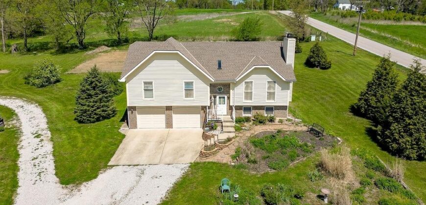 15412 NE 181st Street, Holt, MO 64048