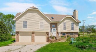 15412 NE 181st Street, Holt, MO 64048