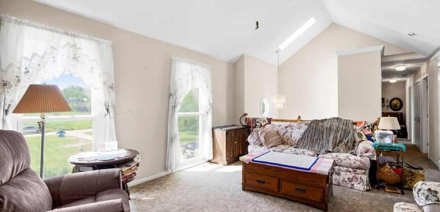 15412 NE 181st Street, Holt, MO 64048