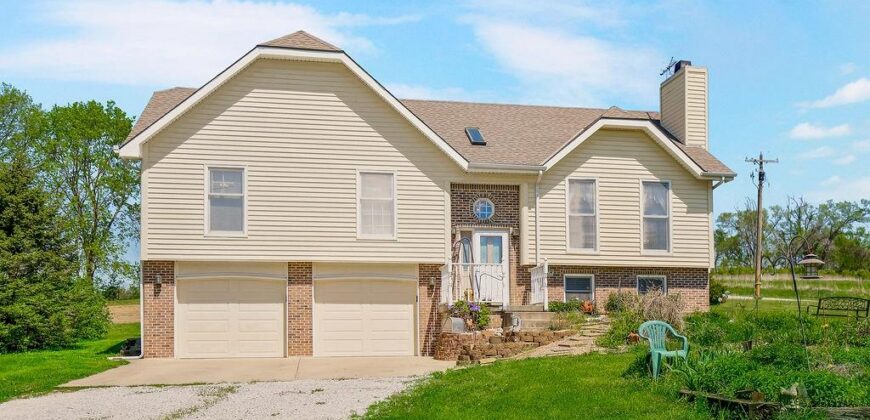 15412 NE 181st Street, Holt, MO 64048