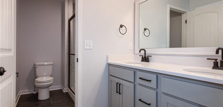 9641 N Colrain Avenue, Kansas City, MO 64154