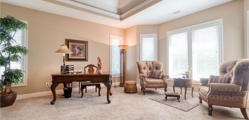 6901 N Norton Avenue, Gladstone, MO 64119