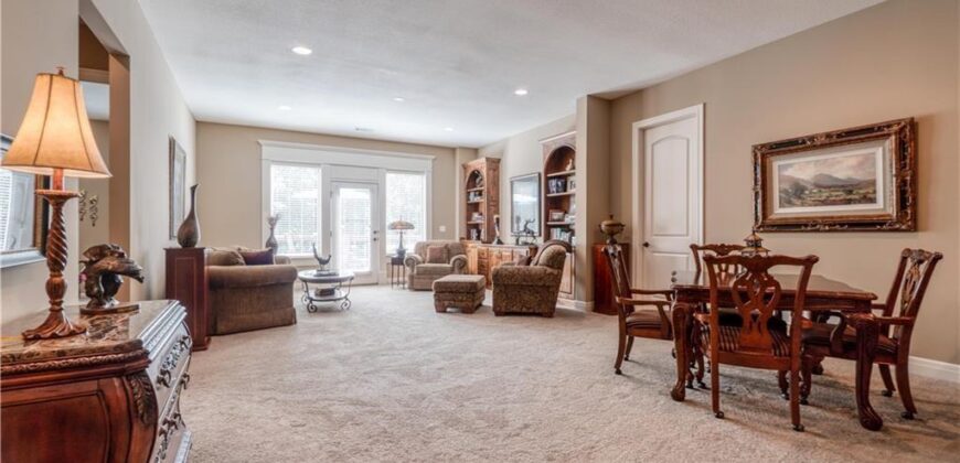 6901 N Norton Avenue, Gladstone, MO 64119