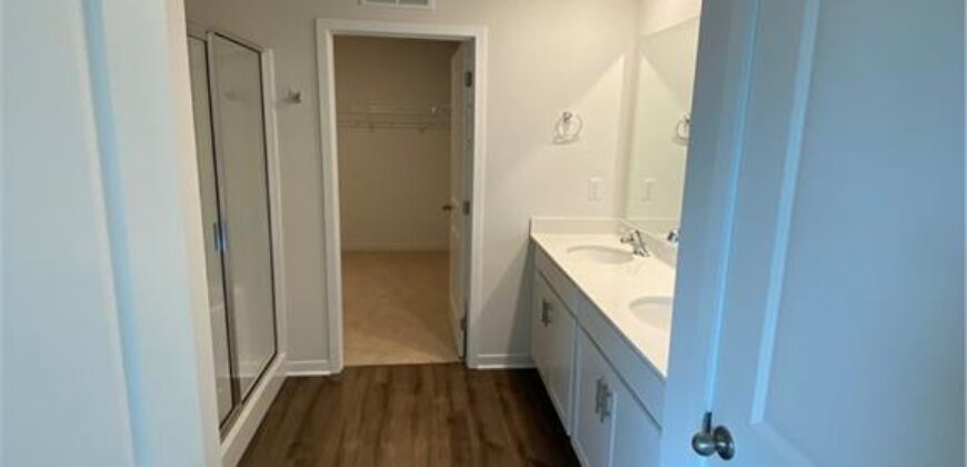 504 Ella’s Way, Liberty, MO 64068