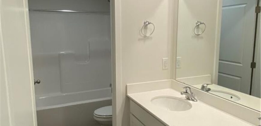 504 Ella’s Way, Liberty, MO 64068