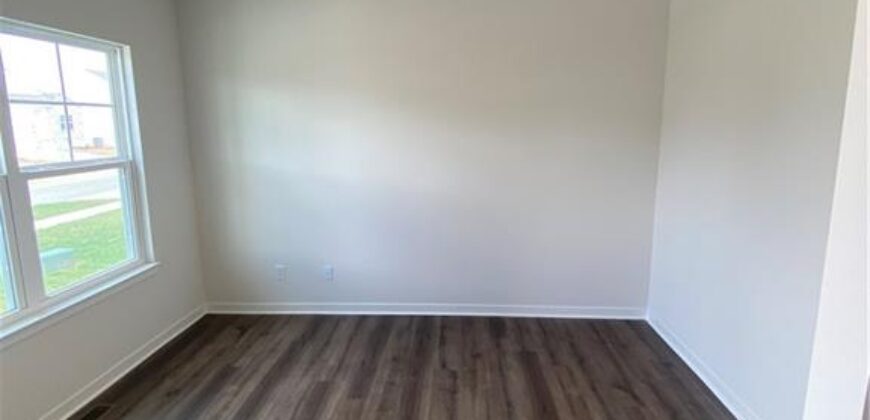 504 Ella’s Way, Liberty, MO 64068