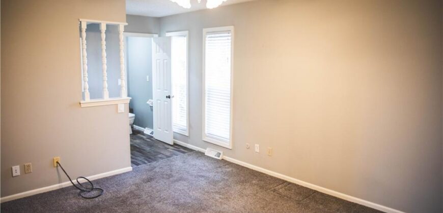 5506 NW Verlin Drive, Parkville, MO 64152