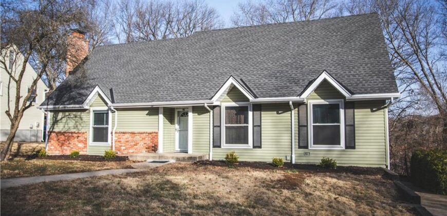 5506 NW Verlin Drive, Parkville, MO 64152