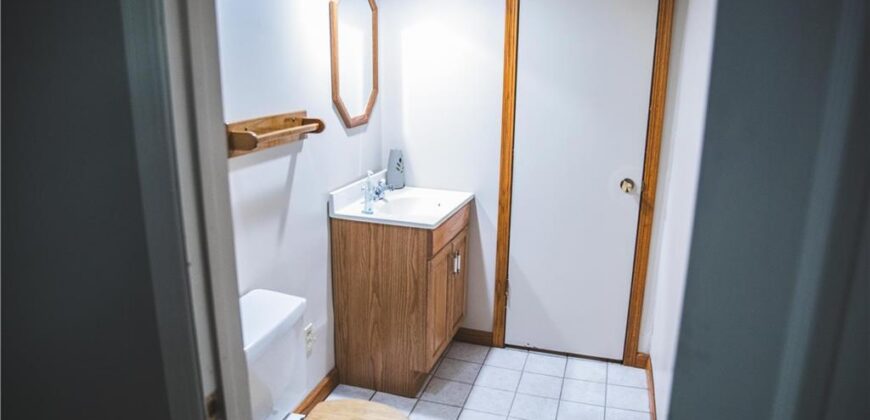 5506 NW Verlin Drive, Parkville, MO 64152