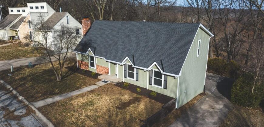 5506 NW Verlin Drive, Parkville, MO 64152