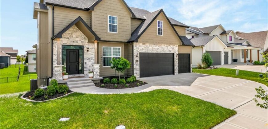 7643 N Sycamore Avenue, Kansas City, MO 64158
