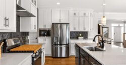 7643 N Sycamore Avenue, Kansas City, MO 64158