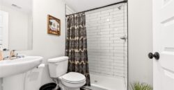 7643 N Sycamore Avenue, Kansas City, MO 64158