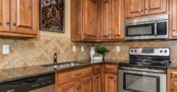 10312 N Tullis Drive, Kansas City, MO 64157