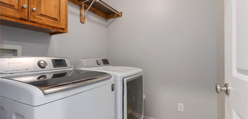 9409 N Laurel Avenue, Kansas City, MO 64157