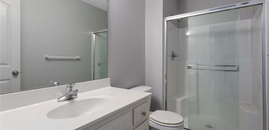 9409 N Laurel Avenue, Kansas City, MO 64157