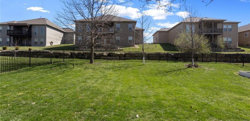 9409 N Laurel Avenue, Kansas City, MO 64157